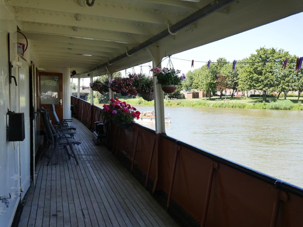 De Logeerboot Dordrecht Exterior foto